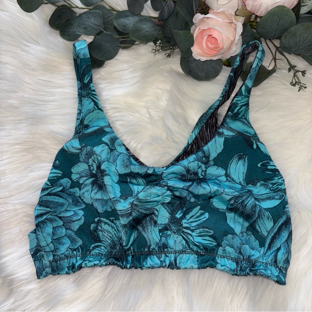 Maaji Womens Turquoise Floral Print Bikini Top Size Medium